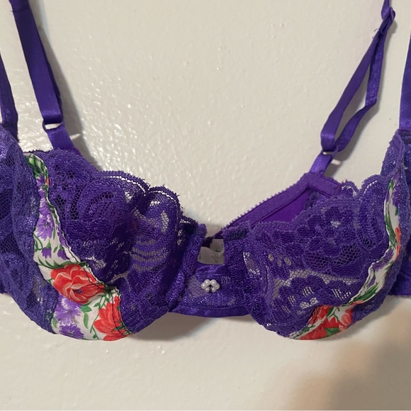 Rare. Vintage. Christian Dior. Purple. Lace. Bra. Size 32B - Picture 3 of 3